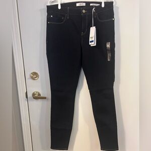 Guess Women's Dark Sexy Curve Skinny Jeans size 32 waste 31 length